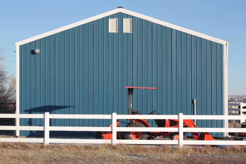 Pole Barn Siding Installation in Robertson County, TN
