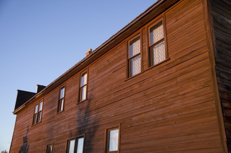 Wood Plank Siding Installation in Robertson County, TN